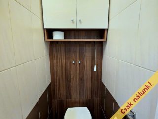 Eladó 63 m²-estársasházi lakás IV. Kerület (Káposztásmegyer II.) , Külső Szilágyi út: 74'000'000 Ft