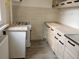 Eladó 49 m²-estársasházi lakás IV. Kerület (Megyer) , Sporttelep utca: 67'000'000 Ft