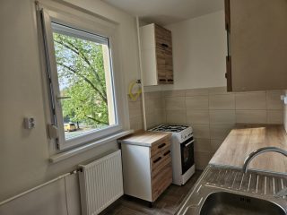 Eladó 49 m²-estársasházi lakás IV. Kerület (Megyer) , Sporttelep utca: 67'000'000 Ft