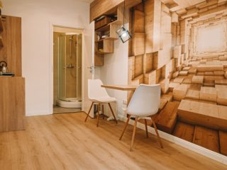 Kiadó 20 m²-esüzlethelyiség utcai bejárattal IV. Kerület (Újpest) , Arany János utca: 199'000 Ft