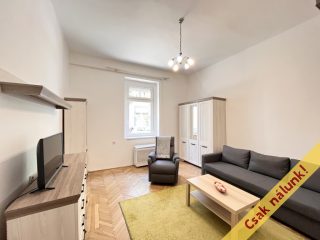 Eladó 38 m²-estársasházi lakás IV. Kerület (Újpest) , Árpád út: 49'900'000 Ft