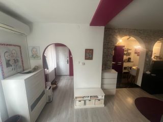 Eladó 43 m²-estársasházi lakás IV. Kerület (Újpest) , Baross utca: 65'600'000 Ft