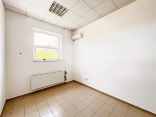 Kiadó 16 m²-esegyéb üzlethelyiség IV. Kerület (Újpest) , Baross utca: 48'000 Ft