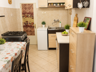 Eladó 24 m²-estársasházi lakás IV. Kerület (Újpest) , Berda József utca: 26'500'000 Ft
