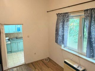 Eladó 28 m²-estársasházi lakás IV. Kerület (Újpest) , Görgey Artúr út: 11'000'000 Ft