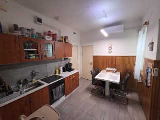 Eladó 70 m²-esházrész IV. Kerület (Újpest) , Irányi Dániel utca: 69'900'000 Ft