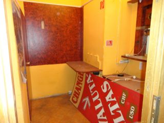 Kiadó 6 m²-esüzlet üzletházban IV. Kerület (Újpest) , István út: 120'000 Ft