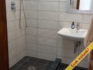 Eladó 80 m²-estársasházi lakás IV. Kerület (Újpest) , Károlyi István utca: 101'900'000 Ft