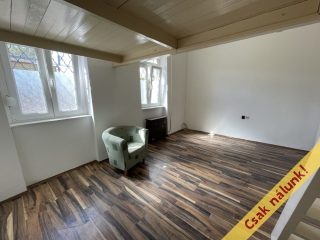 Eladó 27 m²-estársasházi lakás IV. Kerület (Újpest) , Kisfaludy utca: 29'900'000 Ft