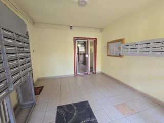 Eladó 35 m²-estársasházi lakás IV. Kerület (Újpest) , Laborfalvi Róza utca: 49'900'000 Ft