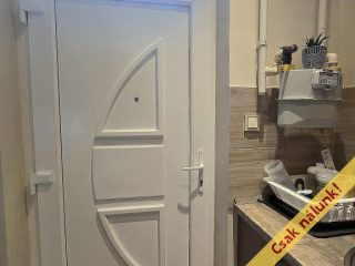 Eladó 35 m²-estársasházi lakás IV. Kerület (Újpest) , Lőrinc utca: 59'900'000 Ft