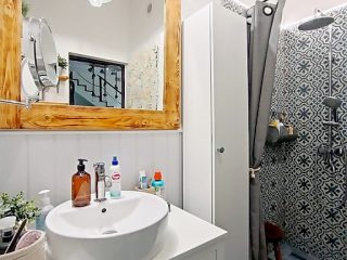 Eladó 60 m²-estársasházi lakás IV. Kerület (Újpest) , Lőrincz utca környékén: 88'000'000 Ft