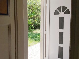Kiadó 54 m²-estársasházi lakás IV. Kerület (Újpest) , Megyeri úthoz közeli csendes utca: 180'000 Ft
