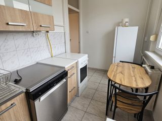 Eladó 60 m²-estársasházi lakás IV. Kerület (Újpest) , Munkásotthon utca: 250'000 Ft