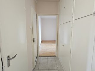 Eladó 60 m²-estársasházi lakás IV. Kerület (Újpest) , Munkásotthon utca: 250'000 Ft