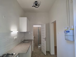 Eladó 23 m²-estársasházi lakás IV. Kerület (Újpest) , Perényi Zsigmond utca: 41'900'000 Ft