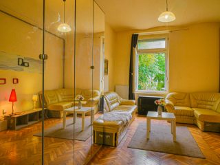 Eladó 28 m²-estársasházi lakás IV. Kerület (Újpest) , Perényi Zsigmond utca utca: 35'000'000 Ft
