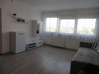 Kiadó 46 m²-estársasházi lakás IV. Kerület (Újpest) , Rózsa utca: 190'000 Ft