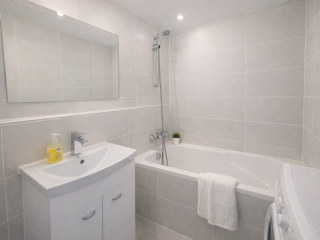 Eladó 53 m²-estársasházi lakás IV. Kerület (Újpest) , Semsey parknál  panorámás lakás eladó!: 72'900'000 Ft