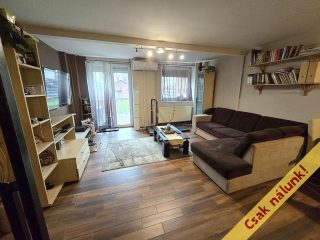 Eladó 92 m²-estársasházi lakás IV. Kerület (Újpest) , Széchenyi tér: 118'000'000 Ft