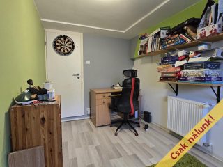 Eladó 92 m²-estársasházi lakás IV. Kerület (Újpest) , Széchenyi tér: 118'000'000 Ft