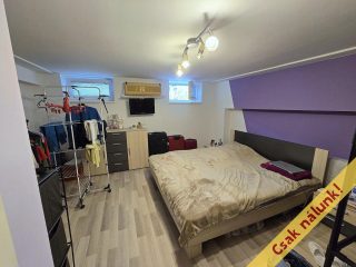 Eladó 92 m²-estársasházi lakás IV. Kerület (Újpest) , Széchenyi tér: 118'000'000 Ft