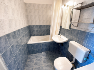 Eladó 46 m²-estársasházi lakás IV. Kerület (Újpest) , Újpest központ környékén azonnal költözhető !: 54'900'000 Ft
