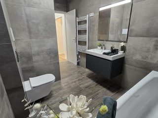 Eladó 75 m²-estársasházi lakás IV. Kerület (Újpest-kertváros) , Attila utca: 99'900'000 Ft