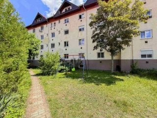 Eladó 75 m²-estársasházi lakás IV. Kerület (Újpest-kertváros) , Attila utca: 96'000'000 Ft