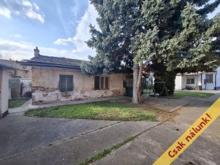 Eladó 140 m²-escsaládi ház IV. Kerület (Újpest-kertváros) , Fóti út: 119'900'000 Ft