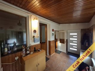 Eladó 140 m²-escsaládi ház IV. Kerület (Újpest-kertváros) , Fóti út: 119'900'000 Ft