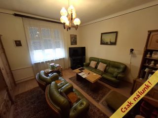 Eladó 140 m²-escsaládi ház IV. Kerület (Újpest-kertváros) , Fóti út: 119'900'000 Ft