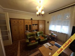 Eladó 140 m²-escsaládi ház IV. Kerület (Újpest-kertváros) , Fóti út: 119'900'000 Ft