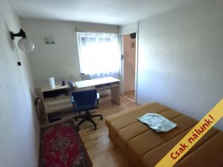 Eladó 140 m²-escsaládi ház IV. Kerület (Újpest-kertváros) , Fóti út: 119'900'000 Ft