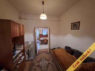 Eladó 140 m²-escsaládi ház IV. Kerület (Újpest-kertváros) , Fóti út: 119'900'000 Ft