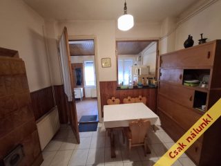 Eladó 140 m²-escsaládi ház IV. Kerület (Újpest-kertváros) , Fóti út: 119'900'000 Ft