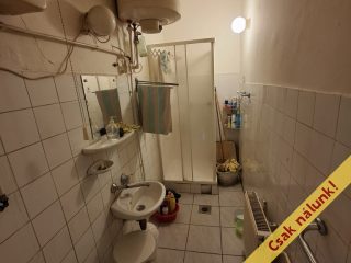 Eladó 140 m²-escsaládi ház IV. Kerület (Újpest-kertváros) , Fóti út: 119'900'000 Ft