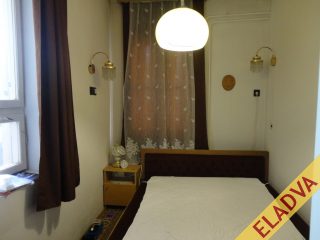 Eladó 250 m²-escsaládi ház IV. Kerület (Újpest-kertváros) , Megyer: 145'000'000 Ft