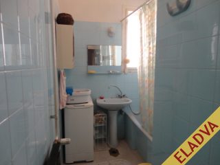 Eladó 250 m²-escsaládi ház IV. Kerület (Újpest-kertváros) , Megyer: 145'000'000 Ft