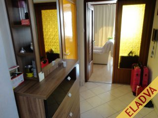 Eladó 250 m²-escsaládi ház IV. Kerület (Újpest-kertváros) , Megyer: 145'000'000 Ft
