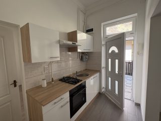 Eladó 39 m²-estársasházi lakás IV. Kerület (Újpest-kertváros) , Tinódi utca: 54'900'000 Ft