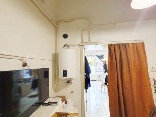 Eladó 43 m²-esüzlethelyiség utcai bejárattal IX. Kerület (Belső Ferencváros) , Ferenc körúti Villamosmegálló közeli utca: 6'800'000 Ft