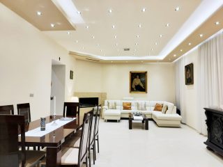 Eladó 113 m²-estársasházi lakás IX. Kerület (Belső Ferencváros) , Kálvin tér közeli utca: 204'800'000 Ft