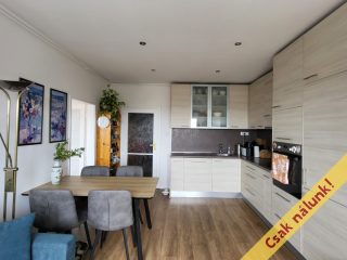 Eladó 63 m²-estársasházi lakás IX. Kerület (József Attila ltp.) , Dési Huber utca: 89'000'000 Ft