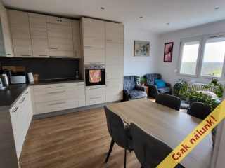 Eladó 63 m²-estársasházi lakás IX. Kerület (József Attila ltp.) , Dési Huber utca: 89'000'000 Ft