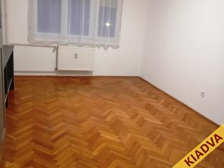 Kiadó 28 m²-estársasházi lakás IX. Kerület (József Attila ltp.) , Üllői út: 160'000 Ft