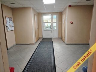 Eladó 10 m²-esteremgarázs hely IX. Kerület (Középső Ferencváros (Rehabilitációs terület)) , Angyal utca: 11'000'000 Ft