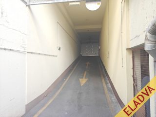 Eladó 10 m²-esteremgarázs hely IX. Kerület (Középső Ferencváros (Rehabilitációs terület)) , Angyal utca: 11'000'000 Ft