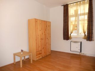 Eladó 74 m²-estársasházi lakás IX. Kerület (Középső Ferencváros (Rehabilitációs terület)) , Ipar utca: 73'800'000 Ft