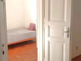Eladó 51 m²-estársasházi lakás IX. Kerület (Középső Ferencváros (Rehabilitációs terület)) , Liliom utca: 73'900'000 Ft